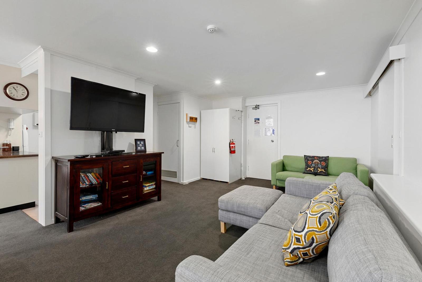 Chalet Apartments - Mt Buller Apartment Rentals Mount Buller Rom bilde