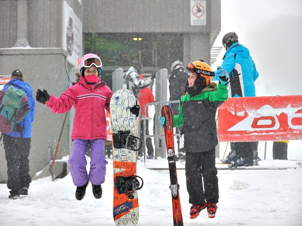 Chalet Apartments - Mt Buller Apartment Rentals Mount Buller Eksteriør bilde