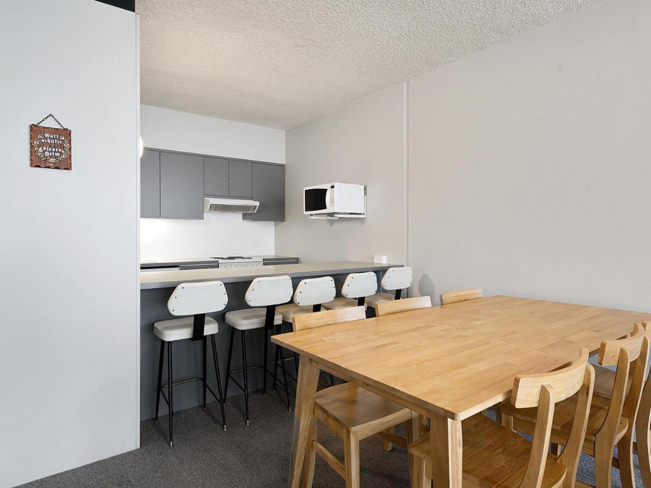 Chalet Apartments - Mt Buller Apartment Rentals Mount Buller Rom bilde